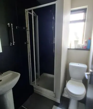 Little House In The City *