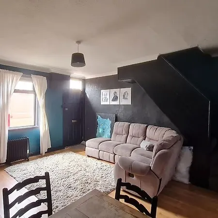 Little House In The City * דבלין